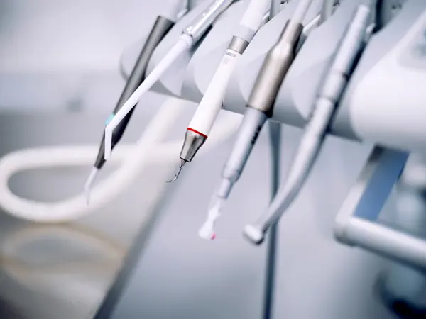 Billede af tandbehandlingsudstyr hos Roskilde Dyrlægehus